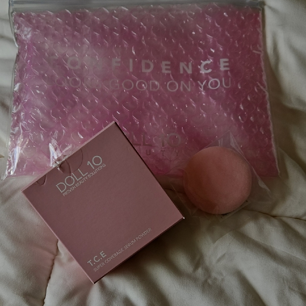 Face Powder - Picture 2 of 5